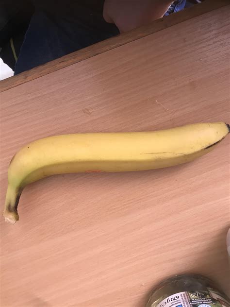 Double Curved Banana Rmildlyinteresting