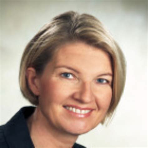 Heini Savio - Myynti-ja asiakkuusjohtaja - Open Management & Progress ...