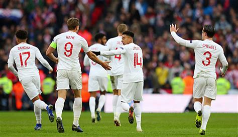 Das junge team der gastgeber um scott mctominay und kieran tierney wussten im härtest gegen die niederlande zu überzeugen und mussten erst kurz vor dem. EM-Qualifikation: England gegen Tschechien heute live im ...
