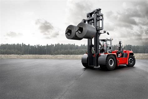Kalmar Launches New Generation Heavy Duty Forklift Pmv Middle East
