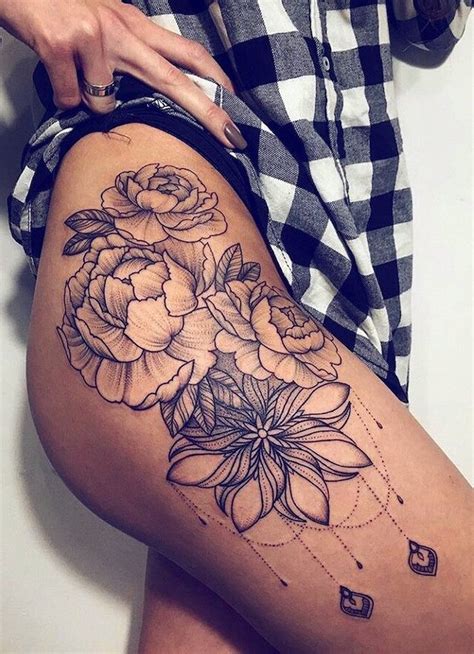 Sexy Thigh Tattoos For Women