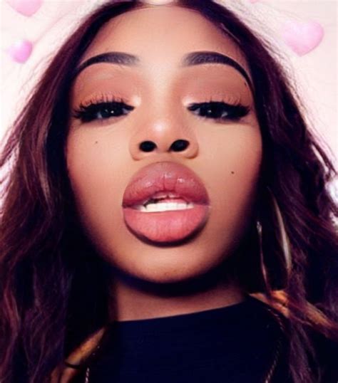 Novel Characters Big Lips Juicy Lips Plumping Beauty Women Sculpting Black Women Nose