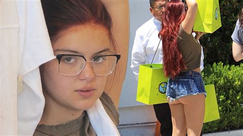 Ariel Winter Gets Majorly Cheeky And Flashes Her Bum In Tiny Pair Of