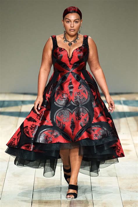 Meet The Plus Size Models Dominating The Runways