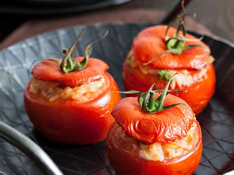 Tomates farcies à la viande hachée faciles et rapides : Recette de ...