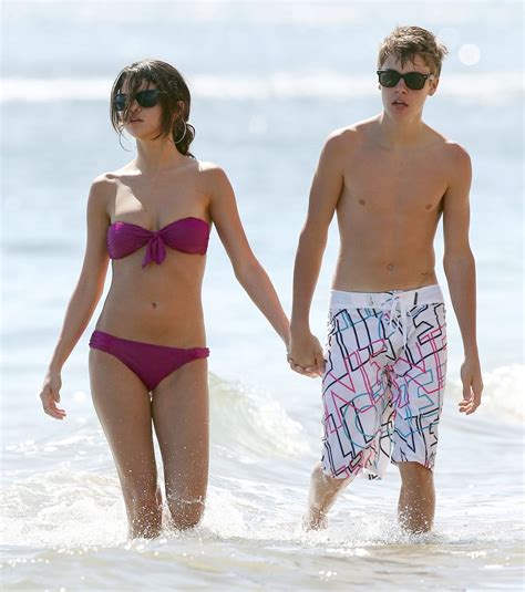 Selena Gomez And Then Boyfriend Justin Bieber Showed Off Their Beach