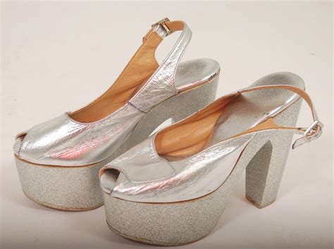 Vintage 70s Platform Shoes Silver Glitter Peep Toe Metallic Glam Sling