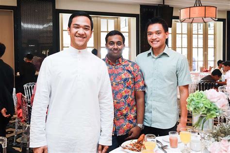 Fadzarudin shah anuar (fadza), is the chief executive officer (ceo) and founder of fashionvaletsdn. Datin Vivy Yusof And Dato' Fadzarudin Anuar Welcome ...