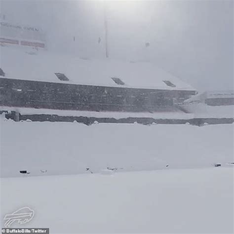 Astonishing Video Shows Buffalo Bills Stadium Blanketed In Deep Snow