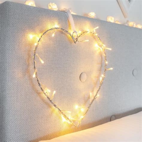 Couronne Métallique Coeur avec Guirlande Lumineuse LED Cdiscount Maison