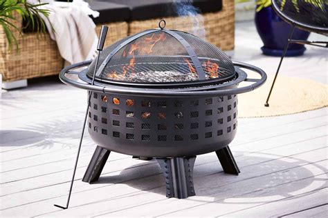 Aldi Is Selling A Fire Pit For Under 100 As Part Of Their Special Buys