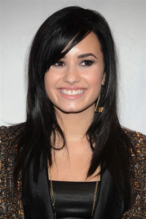 Demi Lovatos Hair Evolution Photos Hot 1079 Hot Spot Atl