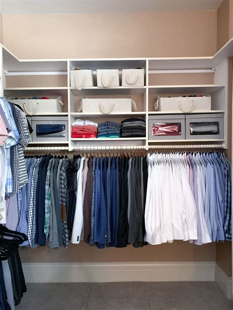 Mens Walk In Closet Wood Flooring Or Laminate Which Is Best
