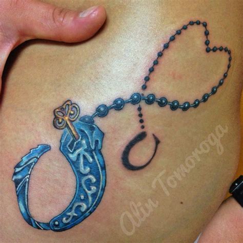 Great in both color and blackwork cuff tattoos are a versatile design that looks cool. tamorogaa #alintomoroga #propagandatattoostudio # ...