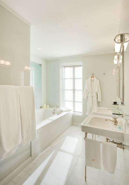 What began as kc flowers, we have since expanded to tj flowers & events, and relocated to the upper east side location 9 years ago. Master Bathroom, Upper East Side Apartment, New York City