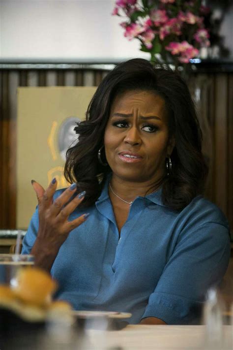 Michelle Obama Chats With Houston Book Club Then Toyota Center Crowd