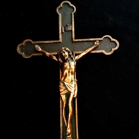 Pin Op Crucifixes At The Vintage Catholic