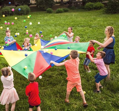15 Fun Outdoor Parachute Games For Kids