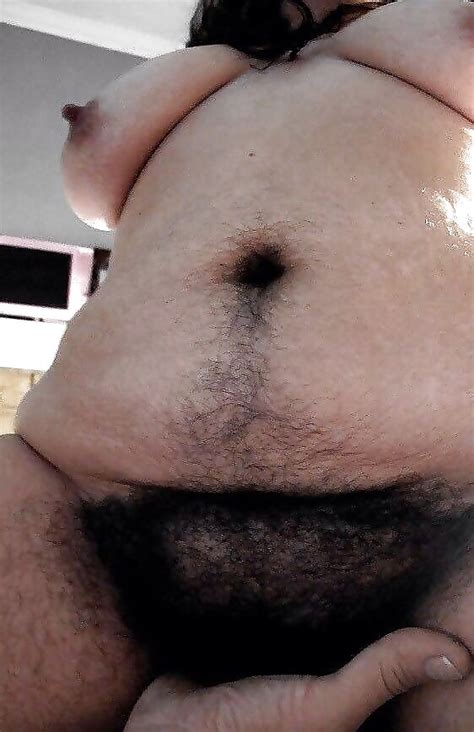 Hairy Mature Huge Pussy Lips