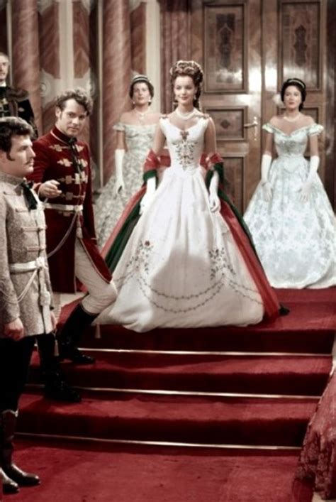 Hochzeitspapeterie mit kalligraphie und ein brautkleid mit blauem. Pin auf Sissi