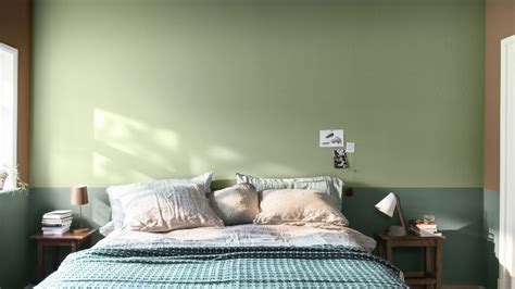 green wall bedroom ideas   decorate  bedroom  green walls
