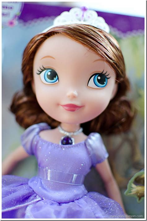 Sofia The First Talking Sofia And Animal Friends Doll