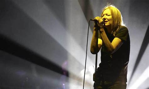 electric picnic headliners portishead to re release trip hop classic dummy
