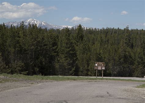 My drive into the south entrance of yellowstone national park.video was taken with gopro hero 3 black edition.mounted on the roof of the car.video editing. AboutUsImages - Yellowstone RV Park at Mack's Inn