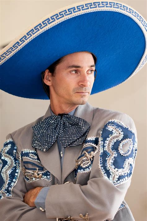 History Of Mexican Clothing Traditional Styles And Materials Historyplex