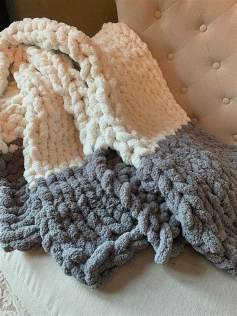 Two Tone Handmade Chunky Knit Blanket Cozy Throw Blanket 36 Etsy