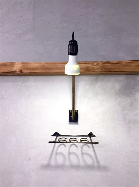 Wall lamp 666 – Siniša Vugrek, skulpture od metala – Metal Art