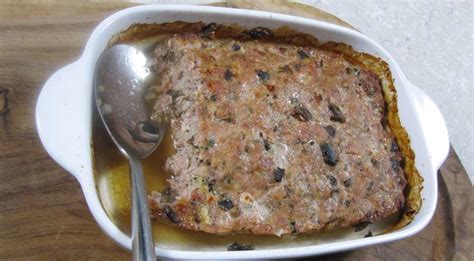 It is sometimes prepared as a chocolate cake. Chestnut and Mushroom Stuffing | RecipeLion.com