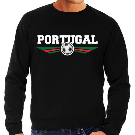 Voetbal tussenstanden portugal live, portugal livescore op flashscore.nl. Portugal landen / voetbal sweater zwart heren voor kerst ...