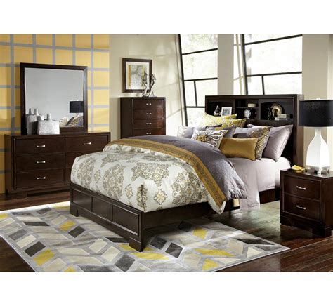 Shop at one of the best bedroom furniture stores in canada and explore an extensive collection of beds, headboards, dressers, nightstands, or mirrors. Liam 5 Pc King Bedroom Group | Bedroom furniture design ...