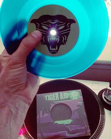 Tiger Army Dark Paradise Ep On Blue Vinyl New Song Full In Bloom