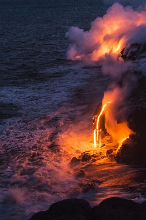 Kilauea Volcano Lava Flow Hawaii Amazing World