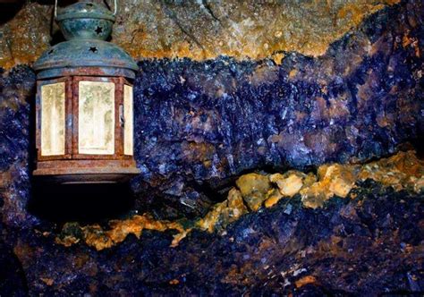Treak Cliff Cavern The Stunning Home Of Blue John Stone