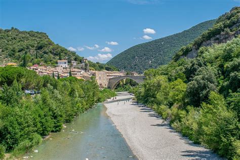 Que Faire En Drôme Provençale Les 5 Plus Beaux Villages à Ne Pas Manquer