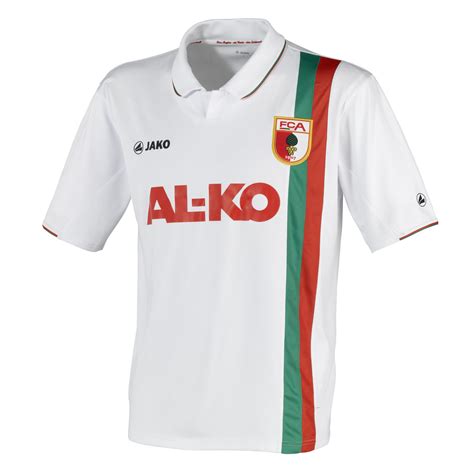 Fc augsburg travel to the only german bundesliga team still with a perfect record, defending champions bayern the third jersey is accented with white collar trim and a camo effect on its front. FC Augsburg 1907 Heim-Trikot 2011/12 (High-Quality)