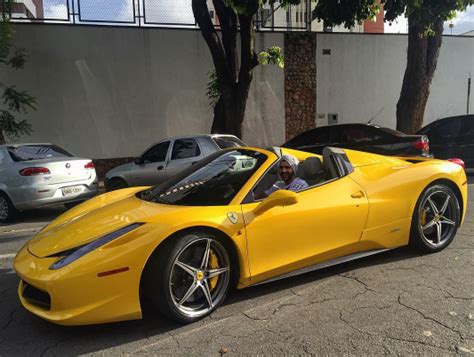 Ask anything you want to learn about fernanda ferrari by getting answers on askfm. Fã Sertanejo: Gusttavo Lima e sua paixão por carros