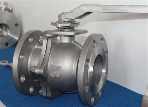 Carbon Steel Wcb 2PC Flange Ball Valve China 2PC Flange Ball Valve