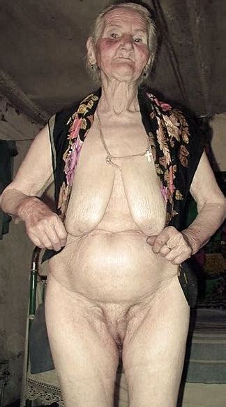Horny Very Grey Granny Nude Pics Maturegrannypussy Com