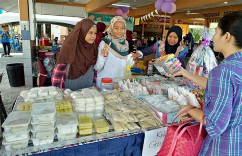 Hari keusahawanan pibg and hari anugerah kecemerlangan kokurikulum 2012. Pupuk Minat Murid Berniaga : Hari Keusahawanan SK Sungai ...