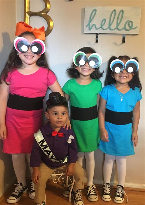 powerpuff girls and the mayor costume diy with t shirt and printable eyes attached to sunglasses