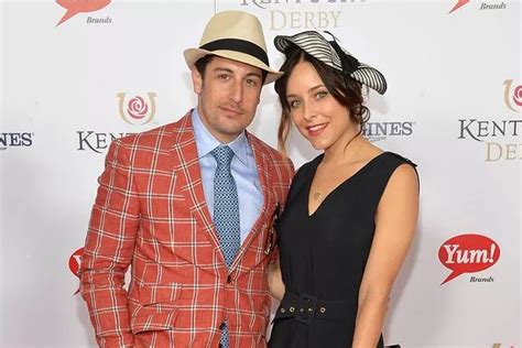 Jason Biggs Cops One Last Feel Of Wife Jenny Mollens Naked Boobs In
