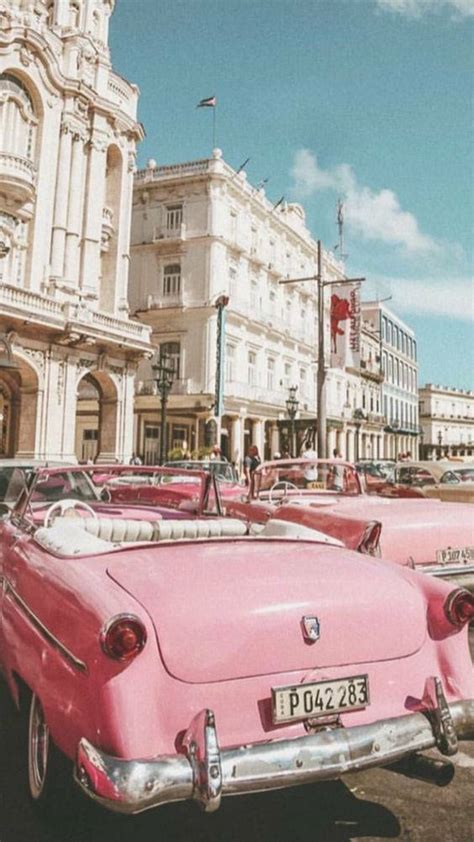 Download Pink Vintage Aesthetic Cars Wallpaper