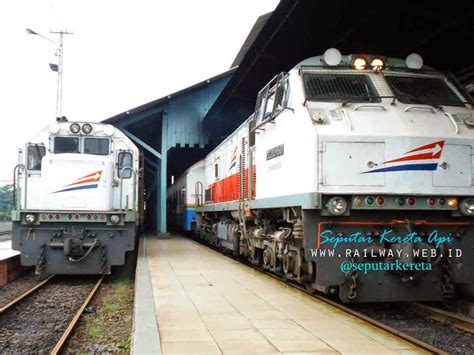 Berikut dolanyok sudah rangkum lengkap info jadwal, rute dan harga tiket. Kereta Lodaya Ekonomi Premium - Amashusho ~ Images