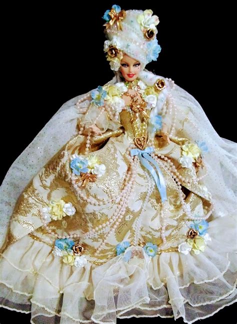 Sold Marie Antoinette Glamour Dolls Fashion Fashion Dolls