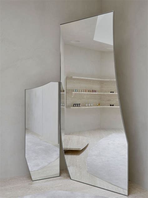 Gabriel guevara on 2009/05/05 at 3:26 pm said Maison Margiela Bruton Flagship Store by Anne Holtrop in ...