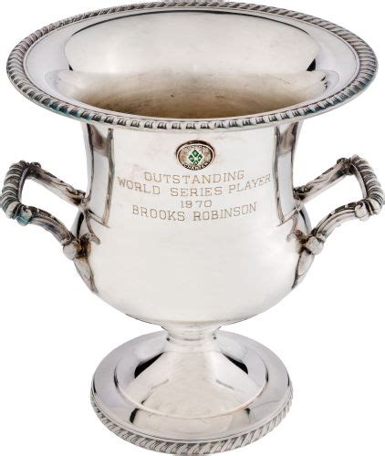 Серия а кубок италии суперкубок серия b серия c серия d федеральный кубок трофей пикки italy: Brooks Robinson puts Series Rings, MVP Trophy up for ...